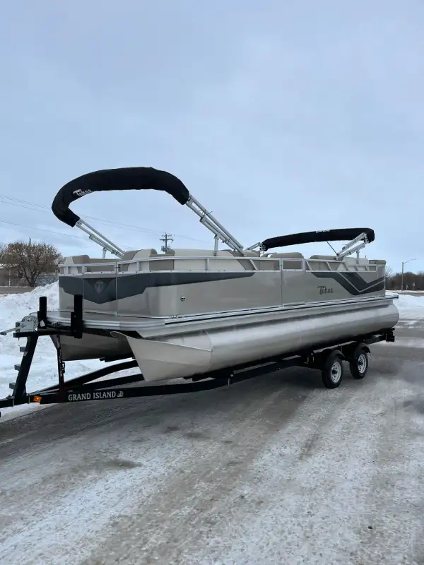 2024 Tahoe 2380 Sport Cruise Pontoon