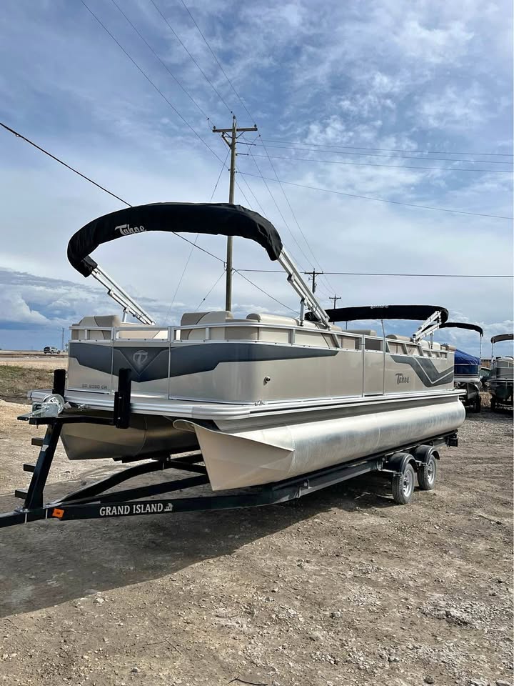 2024 Tahoe 2380 Sport Cruise Pontoon full package