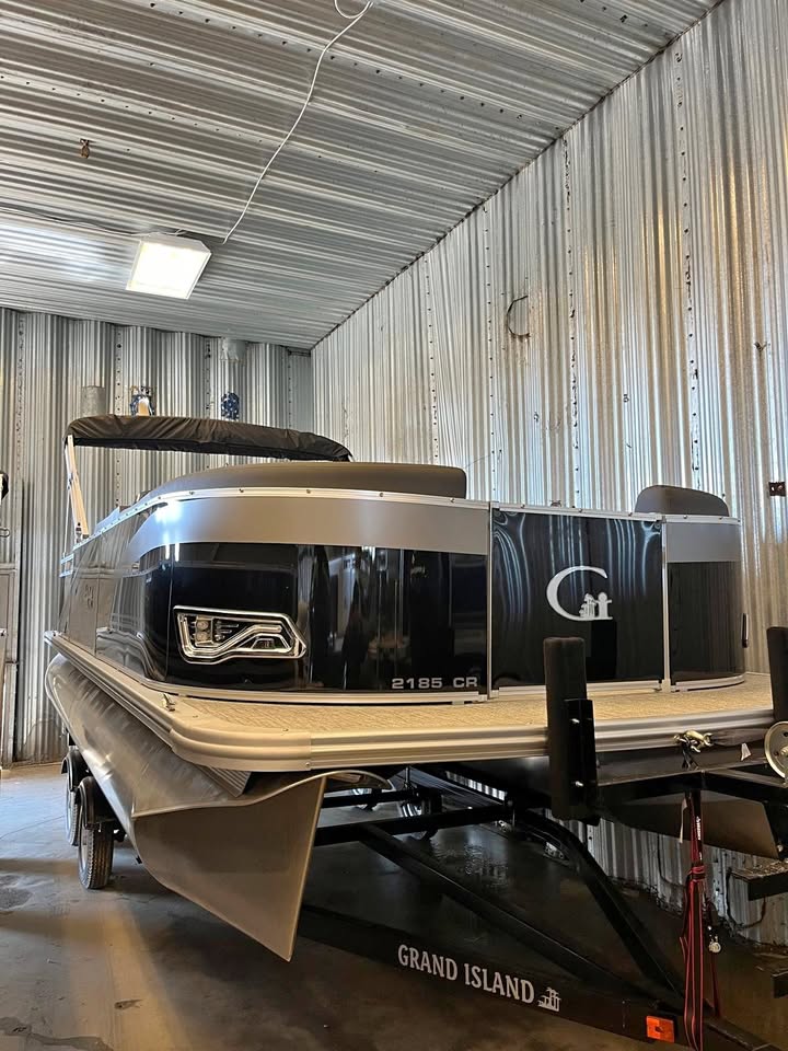 2025 GRAND ISLAND 2185 CR