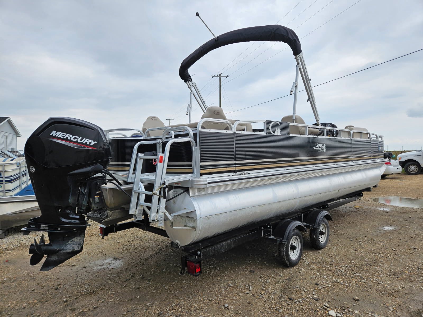 2020 Tahoe 2480 QF pontoon