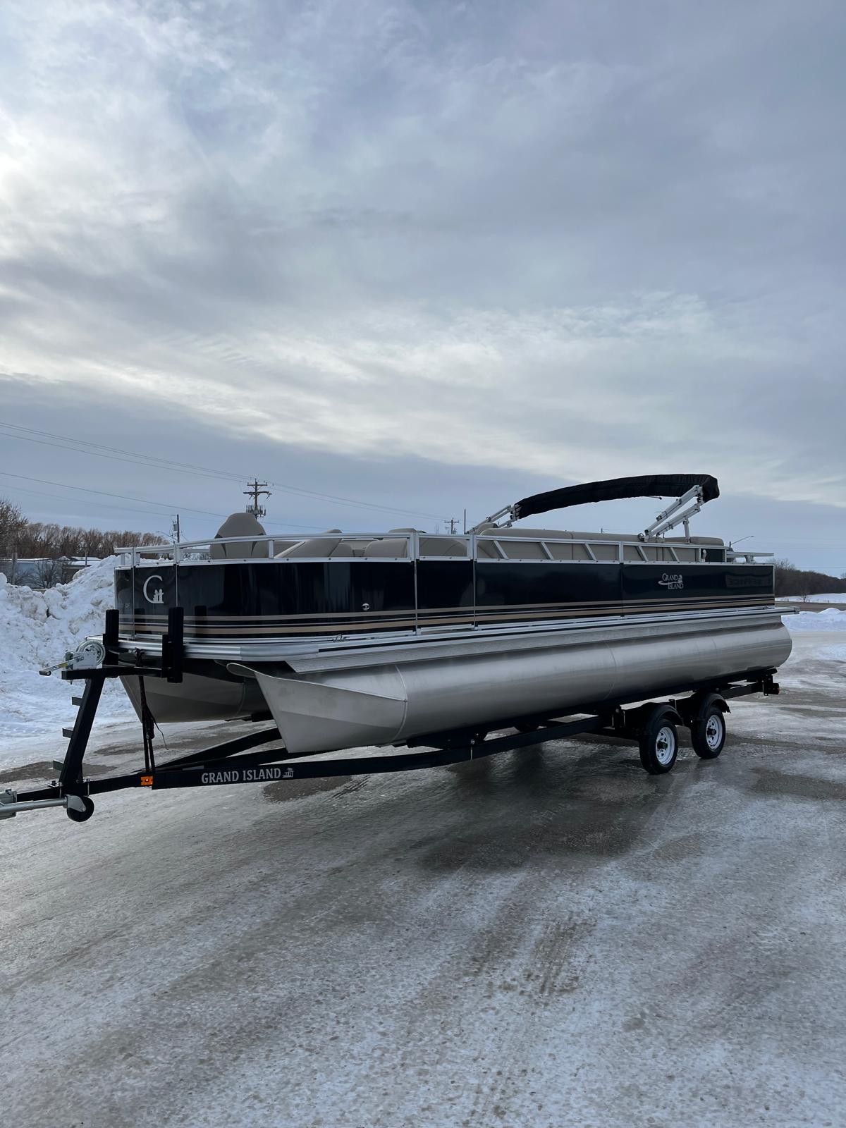 2024  Grand Island 2580 QF