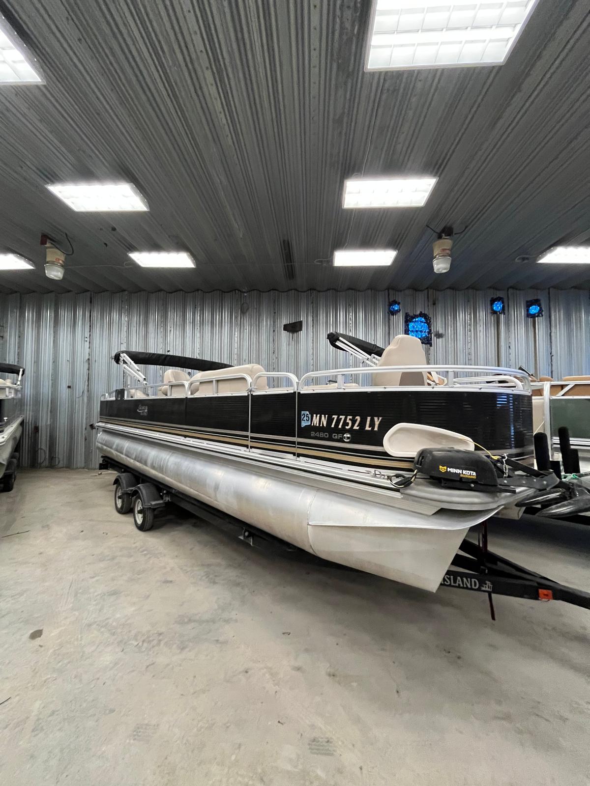 2020 Tahoe 2480 QF/115