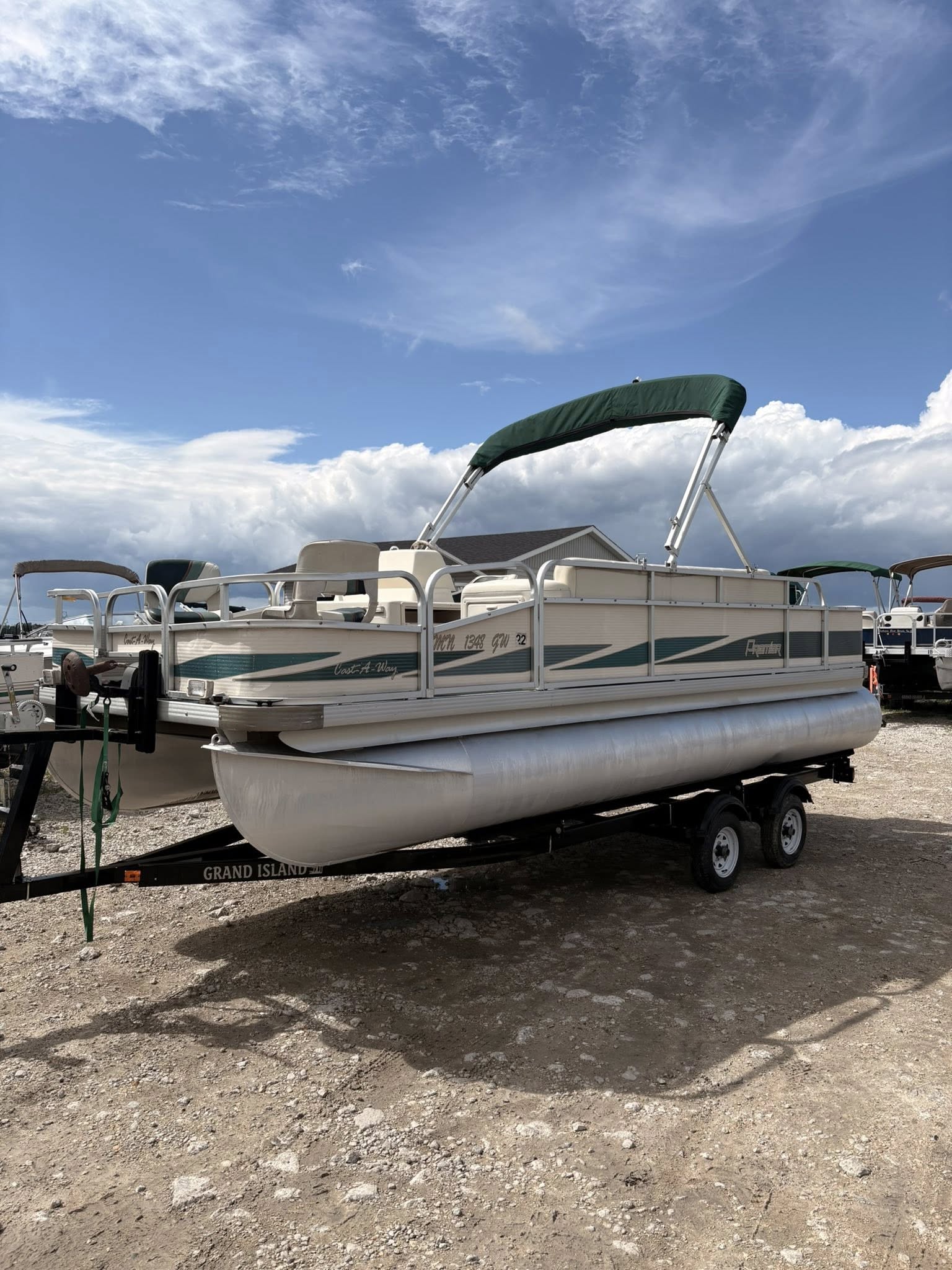 1996 Premier Castaway 22ft pontoon