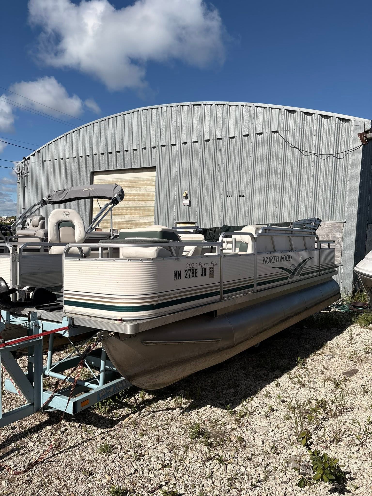2004 Northwood 20’ PartyFish Pontoon