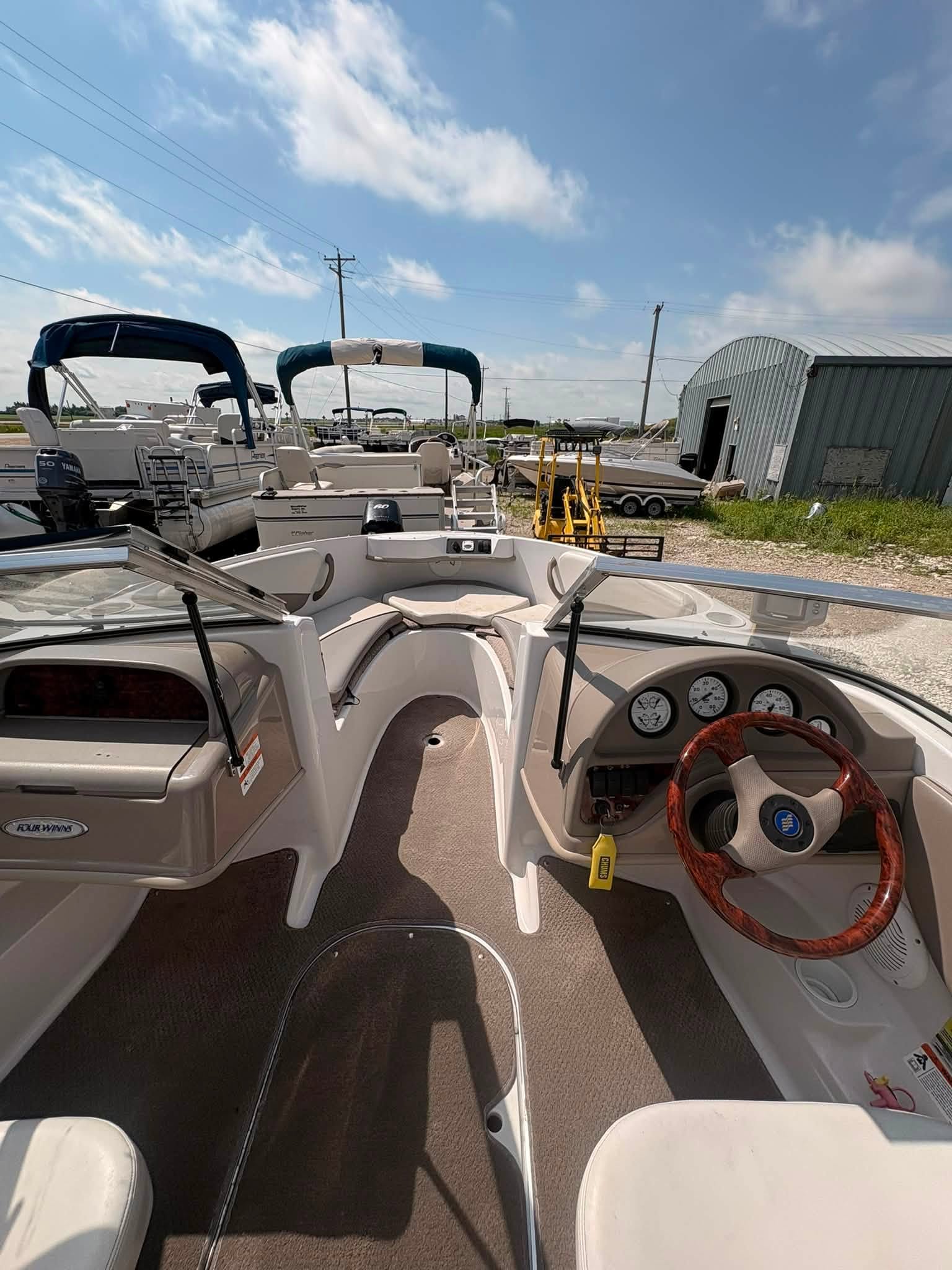 2003 4Winns 180 Freedom F/S Boat - Image 5