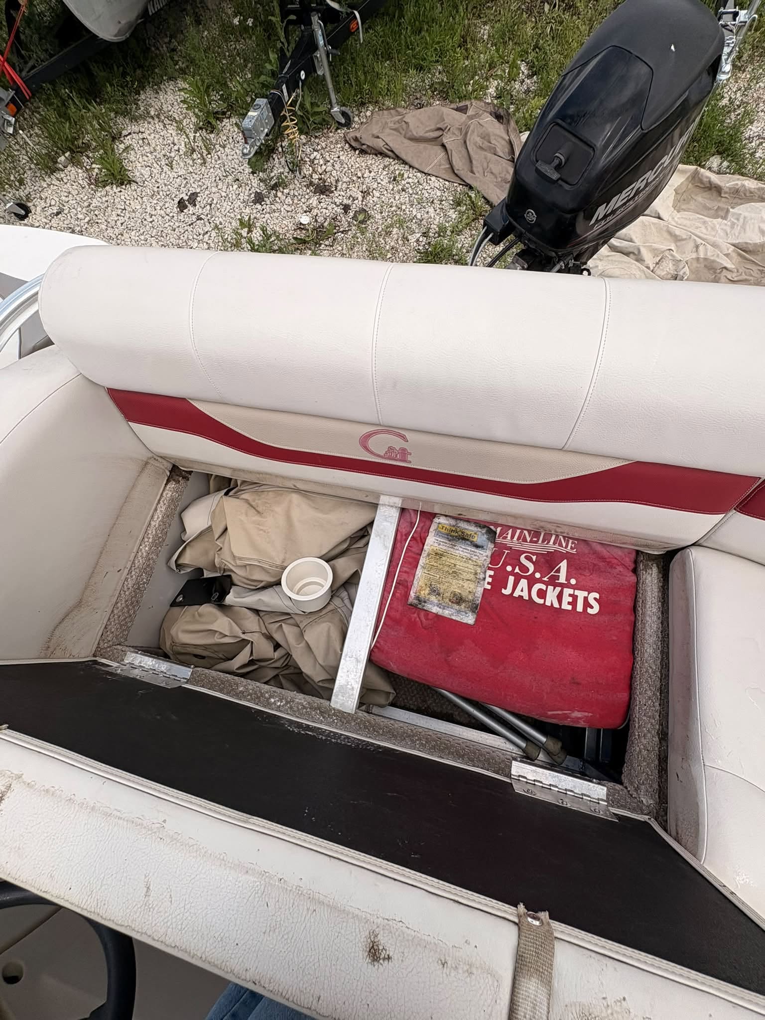 2015 Tahoe 1470 Sport Pontoon - Image 2