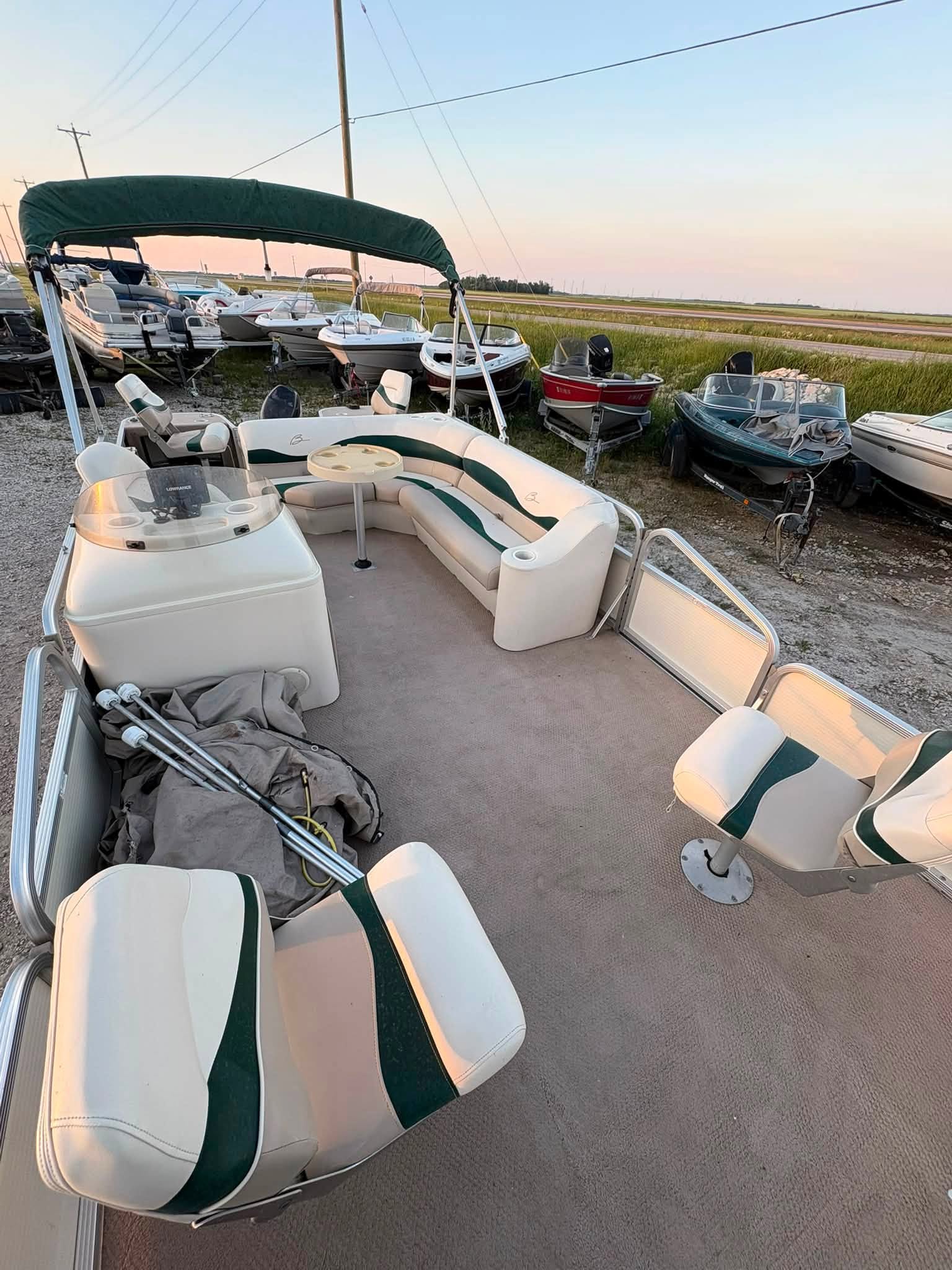2000 Bennington Combo Pontoon - Image 3