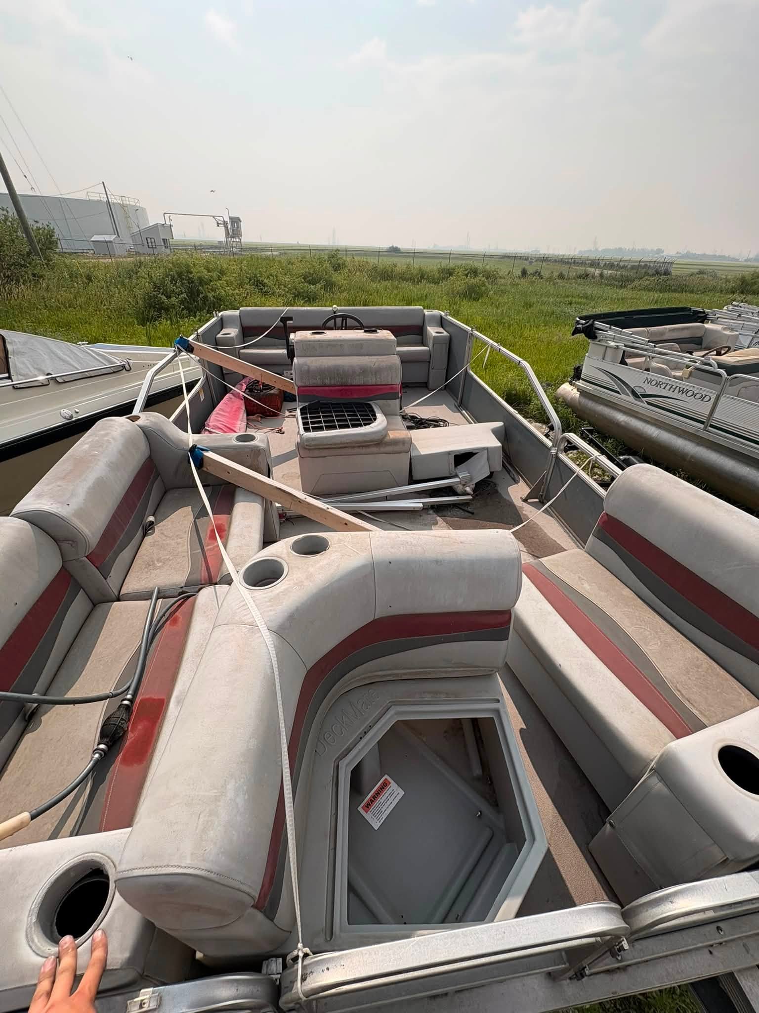 Pontoons at $5995?? YUP! (Tracker) - Image 3