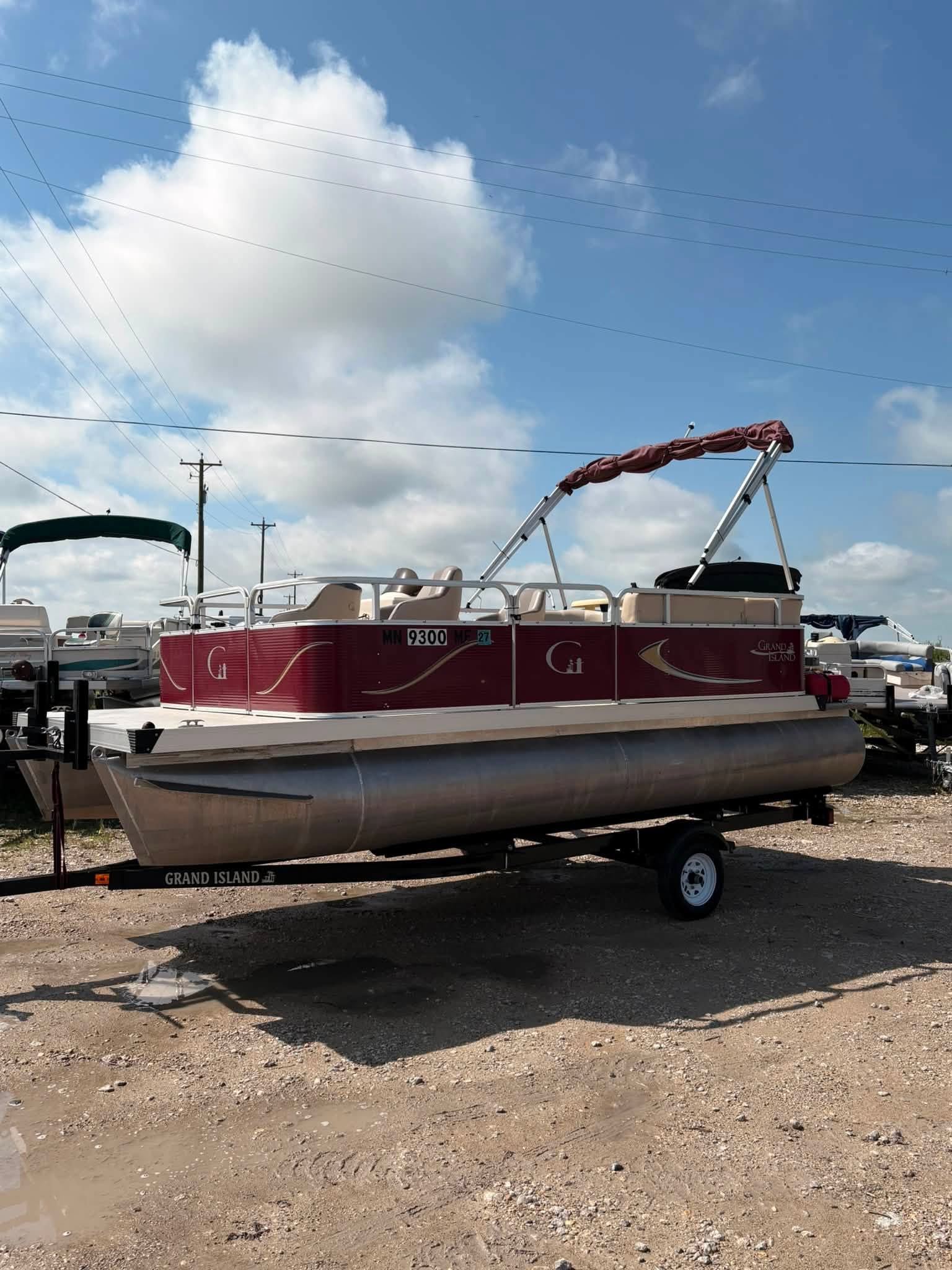 2022 Grand Island 18ft pontoon