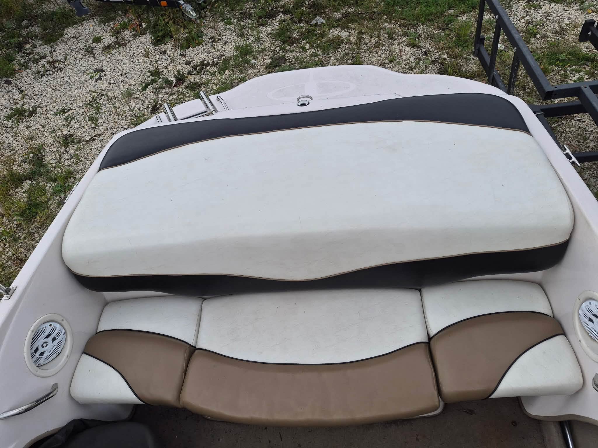 2005 Tahoe 195 Bow Rider - Image 6