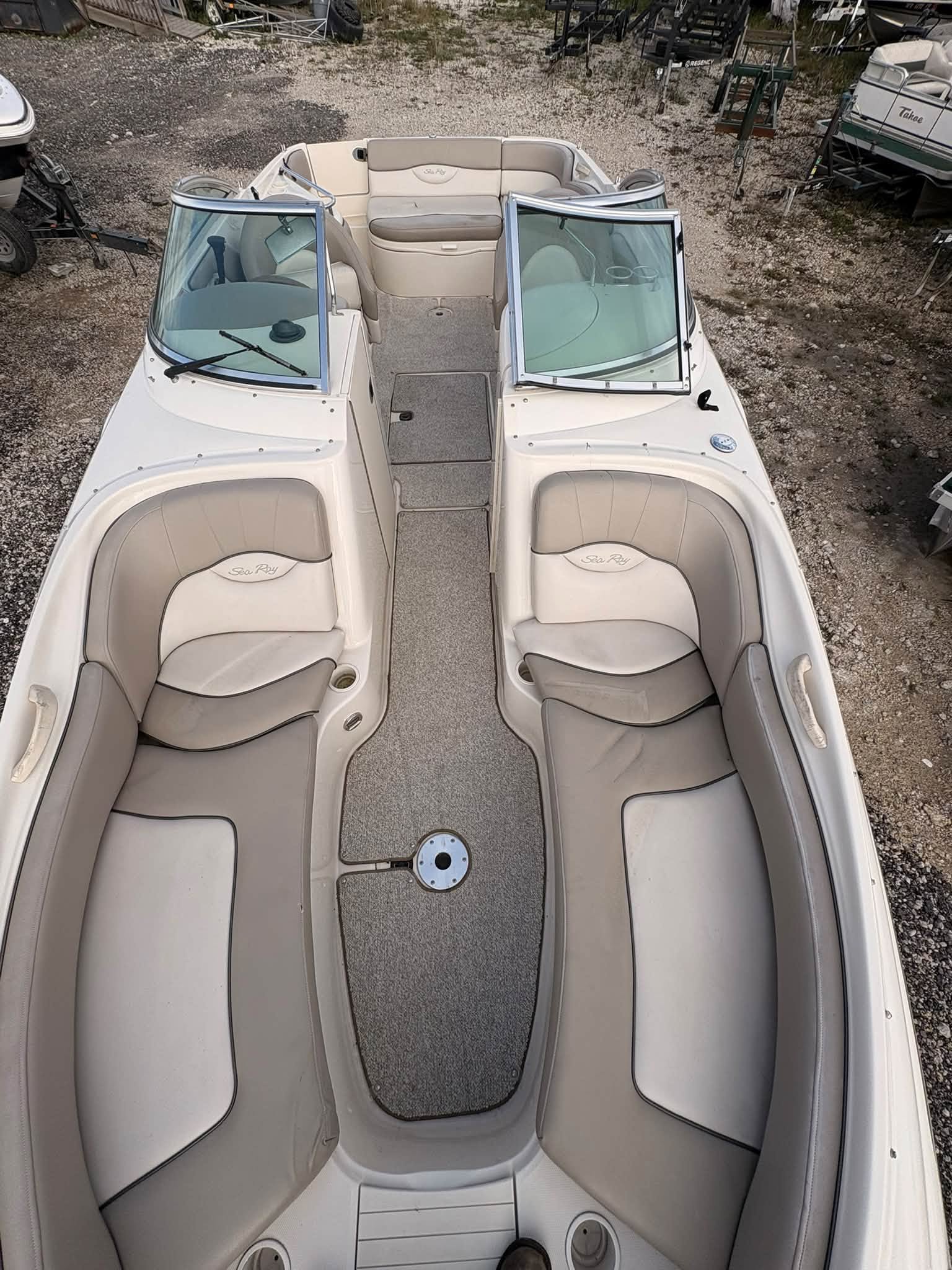 2003 Sea Ray 240 Sundeck Boat - Image 7
