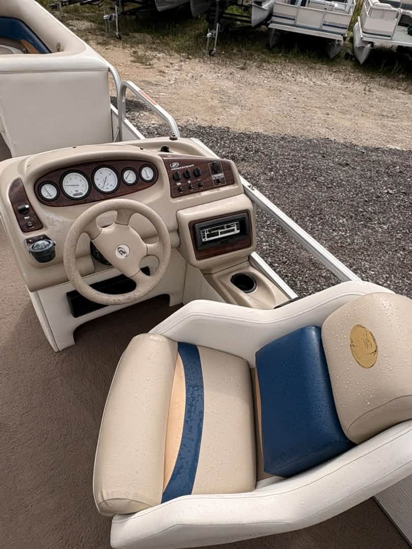 1999 Princecraft 240 Versailles Pontoon - Image 7