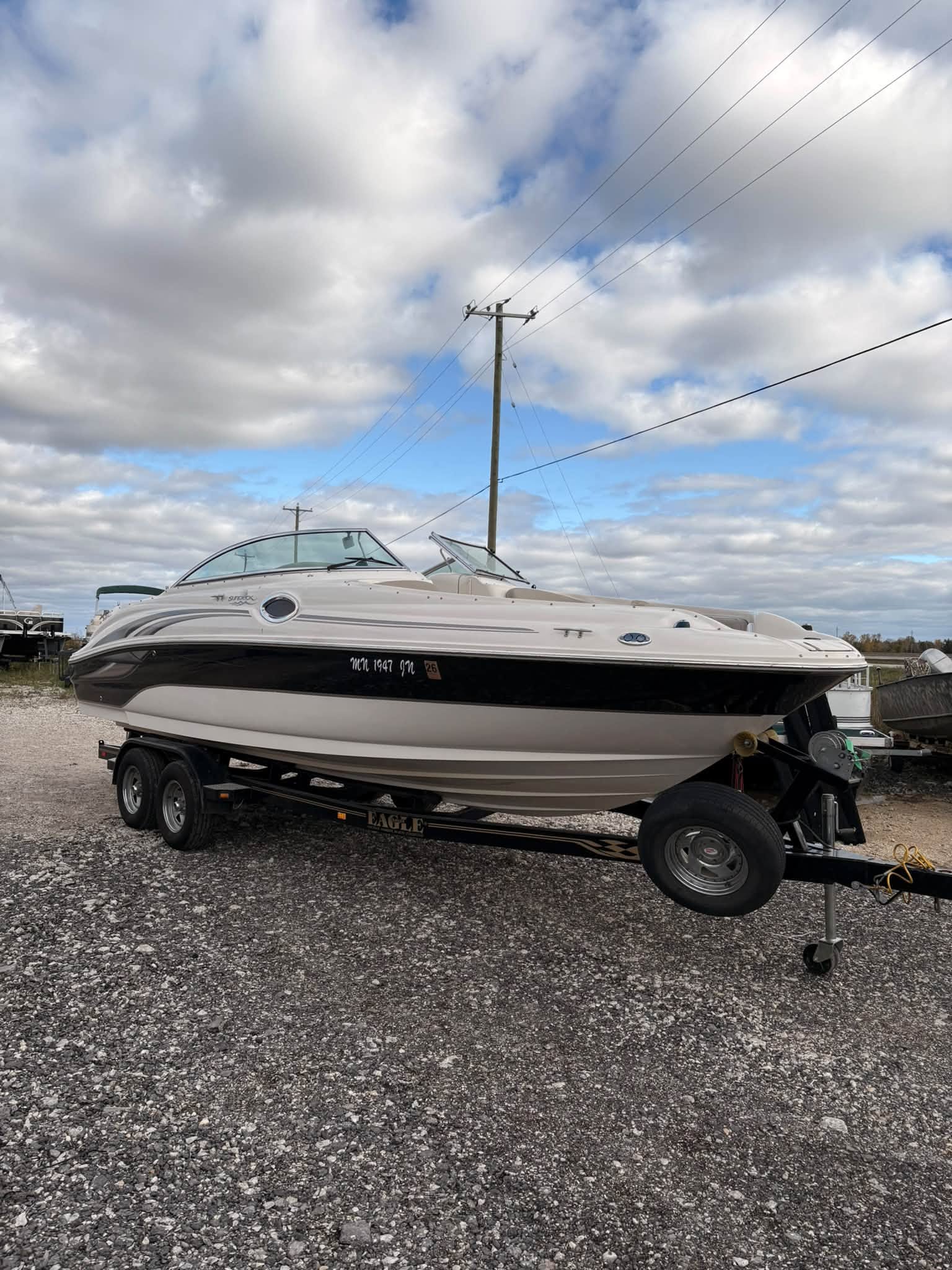 2003 Sea Ray 240 Sundeck Boat